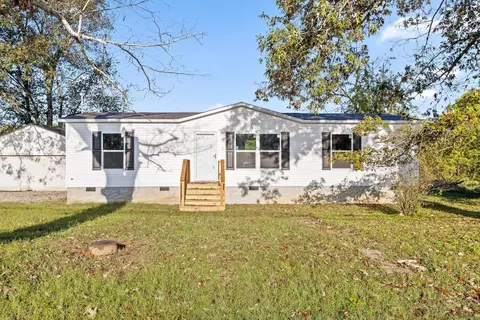 1733 Hancock Rd, Jasper, TN 37347