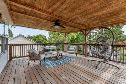 Exterior - 1863 Devon Dr, Spring Hill, TN 37174 photo 2 of 5