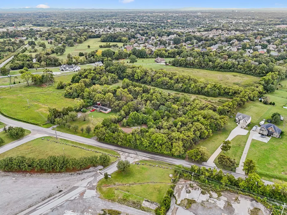 View/Area - 2147 Twin Oak Dr, Murfreesboro, TN 37130 photo 3 of 12