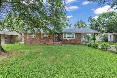 7298 Baker St, Millington, TN 38053