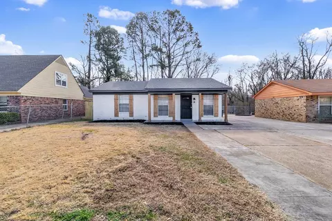 1117 Canary Ln, Memphis, TN 38109