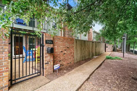 705 S Belvedere Blvd #C, Memphis, TN 38104