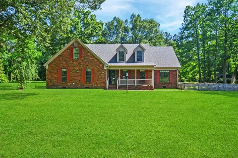 5955 Broad Meadows Dr, Millington, TN 38053