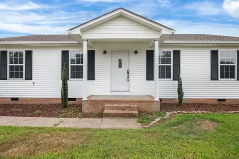 2109 Mae Ln, Lewisburg, TN 37091