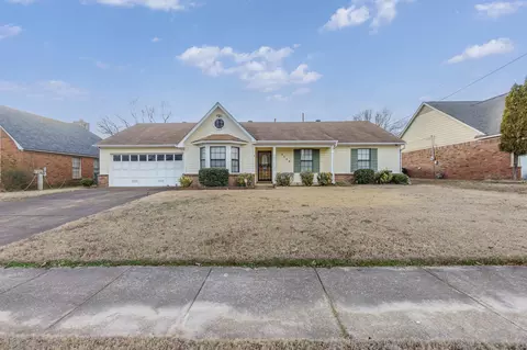 4509 Ross Rd, Memphis, TN 38141