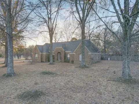 7941 Pleasant Hill Rd, Olive Branch, MS 38654