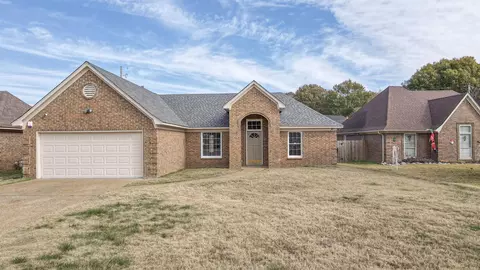 4216 Beach Shore Cv, Memphis, TN 38125