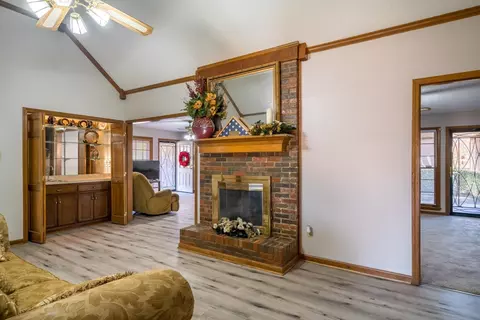 4704 Falling Oak Cv, Memphis, TN 38125 photo 9