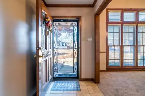 4704 Falling Oak Cv, Memphis, TN 38125 photo 3
