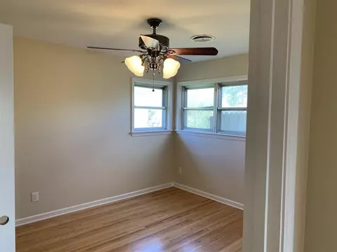 1046 E Holmes Rd, Memphis, TN 38116 photo 7