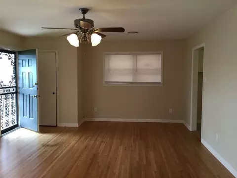 1046 E Holmes Rd, Memphis, TN 38116 photo 3