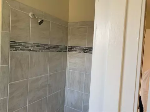 1046 E Holmes Rd, Memphis, TN 38116 photo 9
