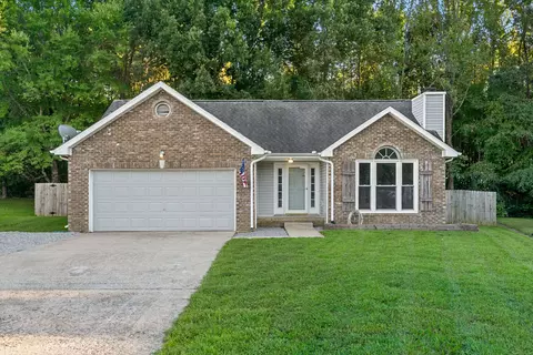 169 Shady Maple Dr, Clarksville, TN 37043