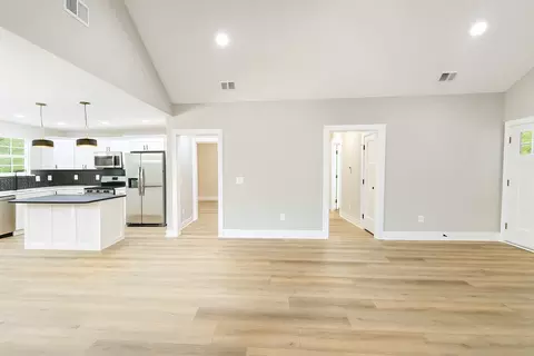 Entry Way - 810 Lucas Rd, Dickson, TN 37055 photo 1 of 1