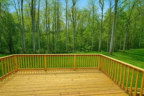 Exterior - 810 Lucas Rd, Dickson, TN 37055 photo 8 of 15