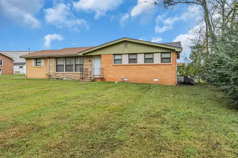 512 Holston Dr, Smyrna, TN 37167