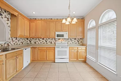 897 E Summit Dr #14, Dalton, GA 30721 photo 10