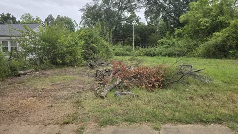 3781 Miami Ave, Memphis, TN 38111