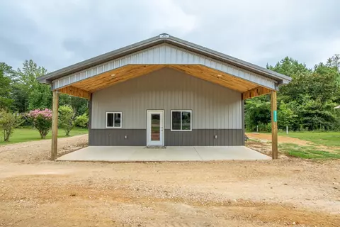 48800 Hwy 69, Saltillo, TN 38370