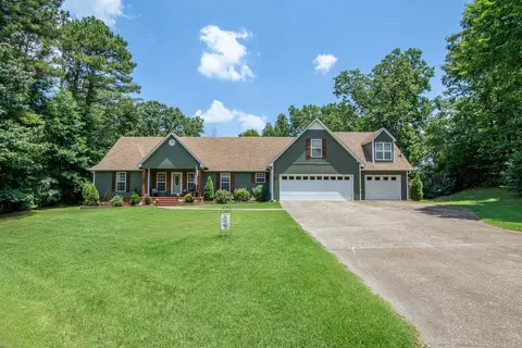 114 Mill Dr, Jackson, TN 38305 photo 2