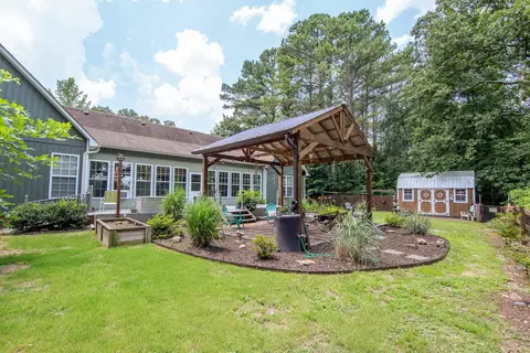 114 Mill Dr, Jackson, TN 38305 photo 4