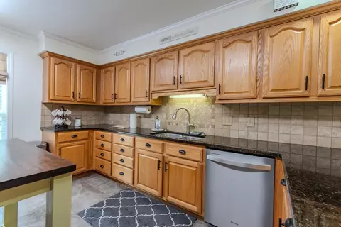 114 Mill Dr, Jackson, TN 38305 photo 12