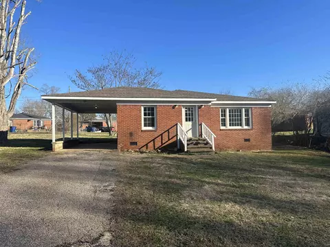 180 Hardin Rd, Savannah, TN 38372