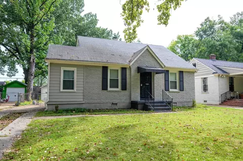 1068 Sheridan St, Memphis, TN 38107