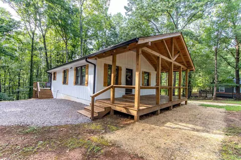60 Windy Pines Ln, Counce, TN 38326