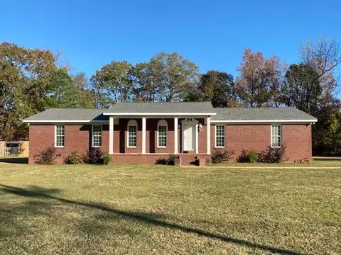 90 Jaggers Ln, Savannah, TN 38372