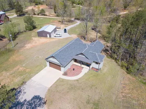 315 Sylvan Dr, Savannah, TN 38372