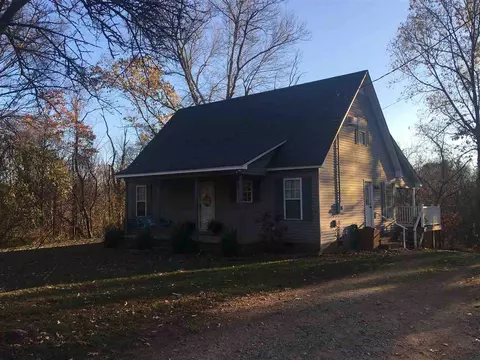 342 Dixie Dr, Savannah, TN 38372 photo 1