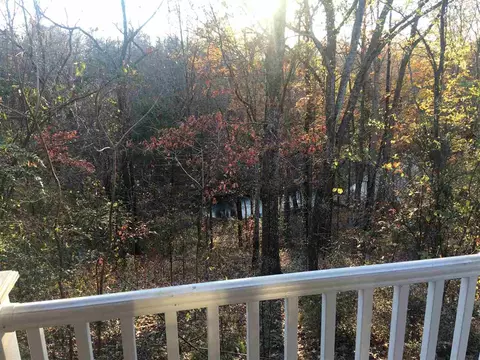 342 Dixie Dr, Savannah, TN 38372 photo 5