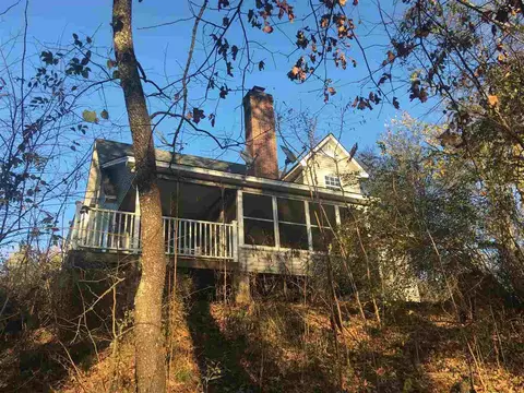 342 Dixie Dr, Savannah, TN 38372 photo 2