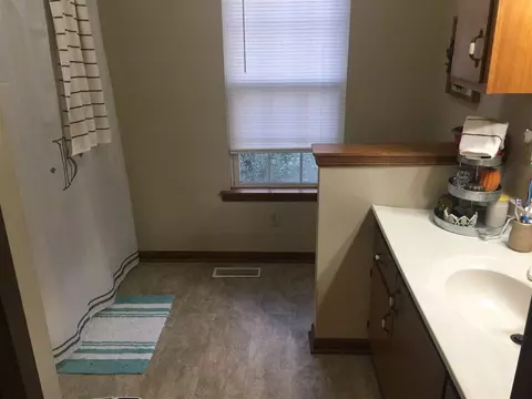 342 Dixie Dr, Savannah, TN 38372 photo 17