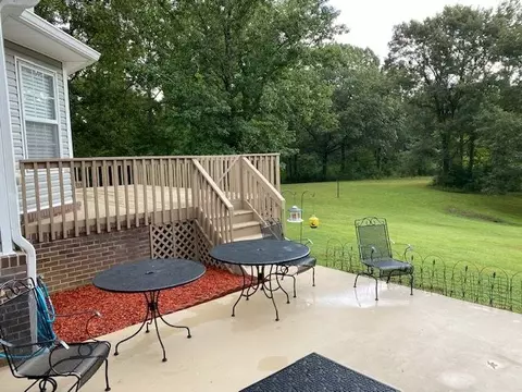 1075 Hamburg Loop, Savannah, TN 38372 photo 25