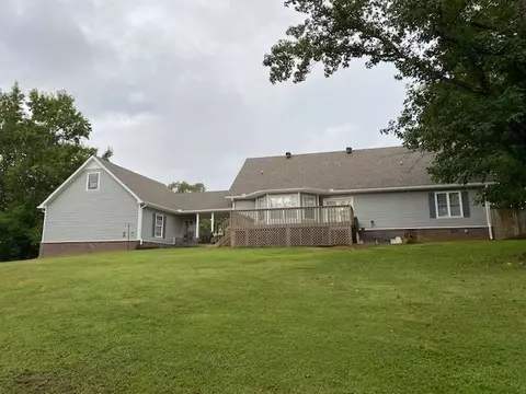 1075 Hamburg Loop, Savannah, TN 38372 photo 23