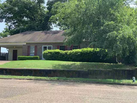 5910 E Fox Bend Cv, Memphis, TN 38115 photo 1