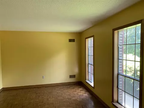 5910 E Fox Bend Cv, Memphis, TN 38115 photo 8