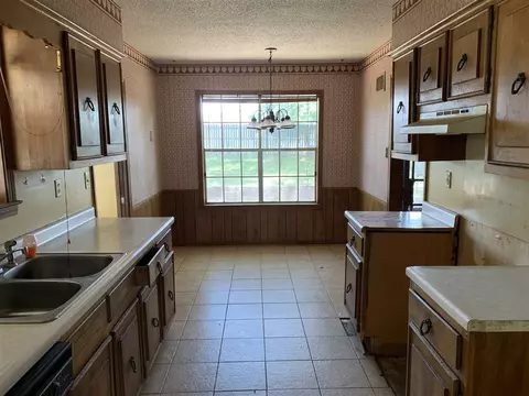5910 E Fox Bend Cv, Memphis, TN 38115 photo 2