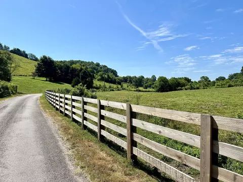 1 Ball Hollow Rd, Pulaski, TN 38478
