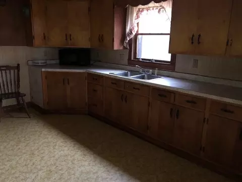 4960 Smith Fork Rd, Olivehill, TN 38475 photo 3
