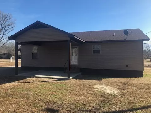 345 Garey Loop, Savannah, TN 38372 photo 2