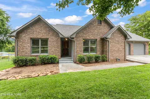 4028 Sullivan Rd, Knoxville, TN 37921