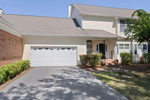 1083 Constitution Dr, Chattanooga, TN 37405