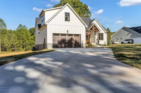 1054 Walnut Grove Rd, Dickson, TN 37055 photo 3
