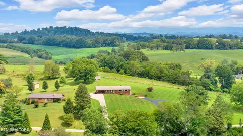 1938 Clear Springs Rd, Limestone, TN 37681 photo 3