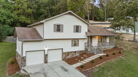 1058 Woodgate Rd, Ringgold, GA 30736