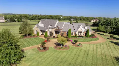 4219 Two Rivers Ln, Franklin, TN 37069
