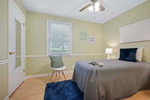 Bedroom - 579 Murrell Rd, Dickson, TN 37055 photo 6 of 7